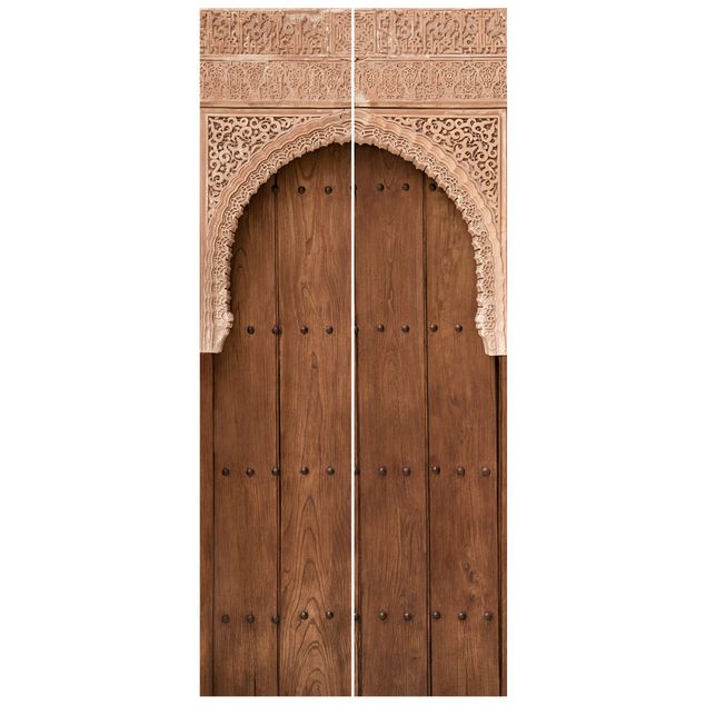 Papel de parede para porta imitação madeira Wooden Gate From The Alhambra Palace