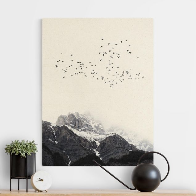 decoraçao para parede de cozinha Flock Of Birds In Front Of Mountains Black And White