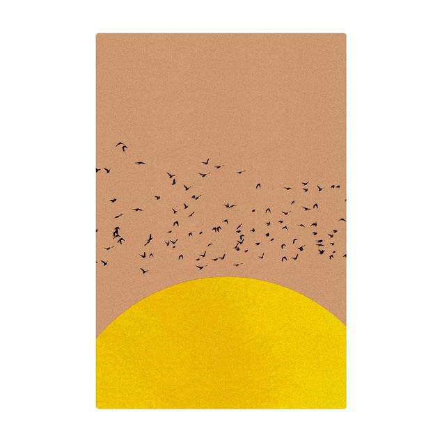 Tapete de cortiça Flock Of Birds In Front Of Yellow Sun