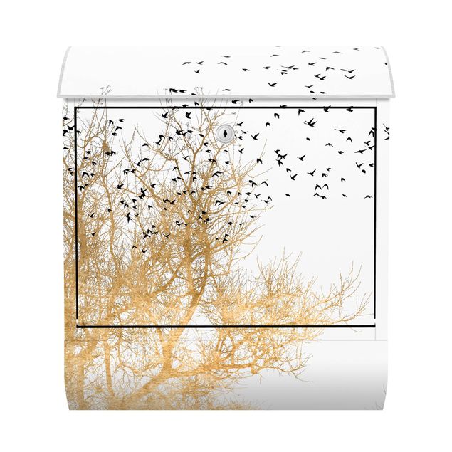 Caixas de correio animais Flock Of Birds In Front Of Golden Tree
